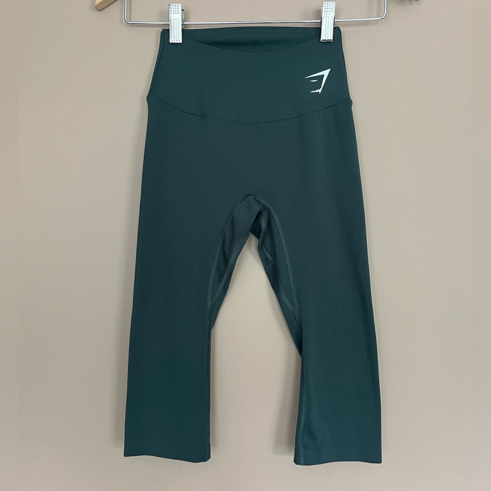{Gymshark} Training Cropped Leggings in Green - Womens XS